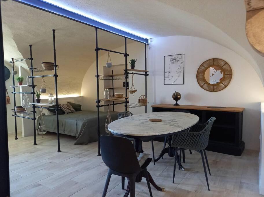 Apartamento Le Studio De Diane - Terrasse Et Parking - Montboucher-sur-Jabron Exterior foto